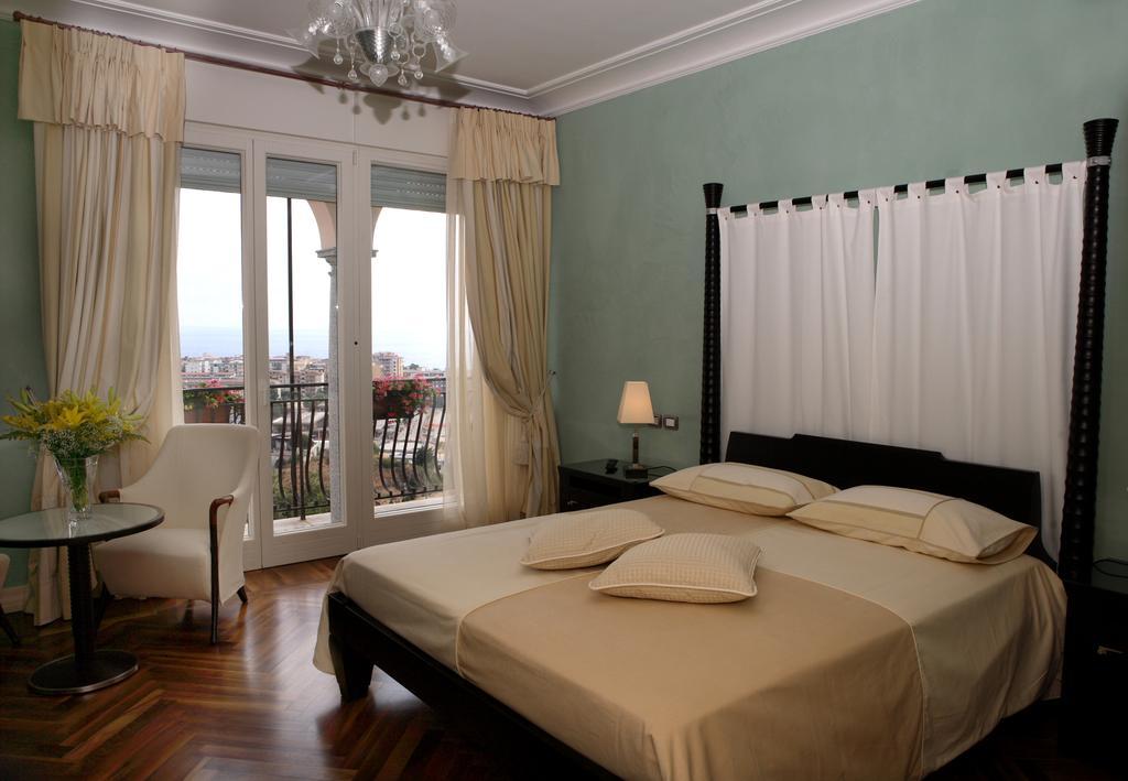 Villa Ersilia 소베라토마리나 객실 사진